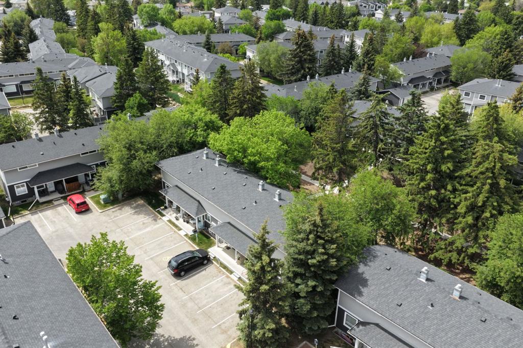 Picture for 633 Regal Park NE