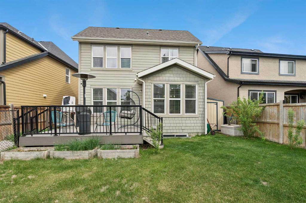 Picture for 45 Mahogany Terrace SE