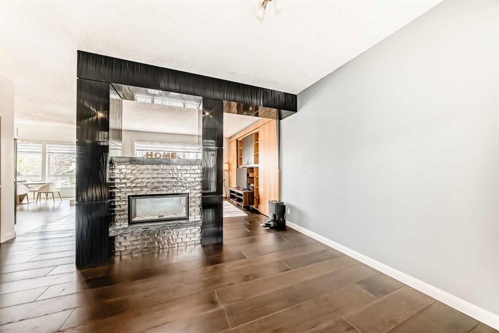 Picture for 11 Cresthaven Bay SW