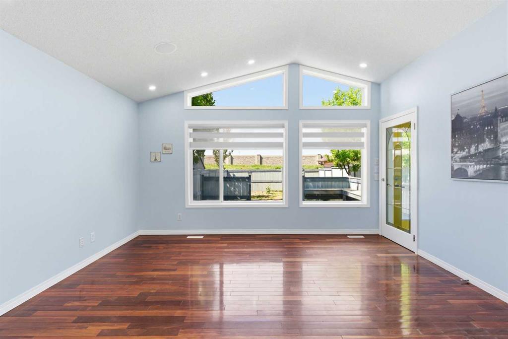 Picture for 203 Auburn Bay Heights SE