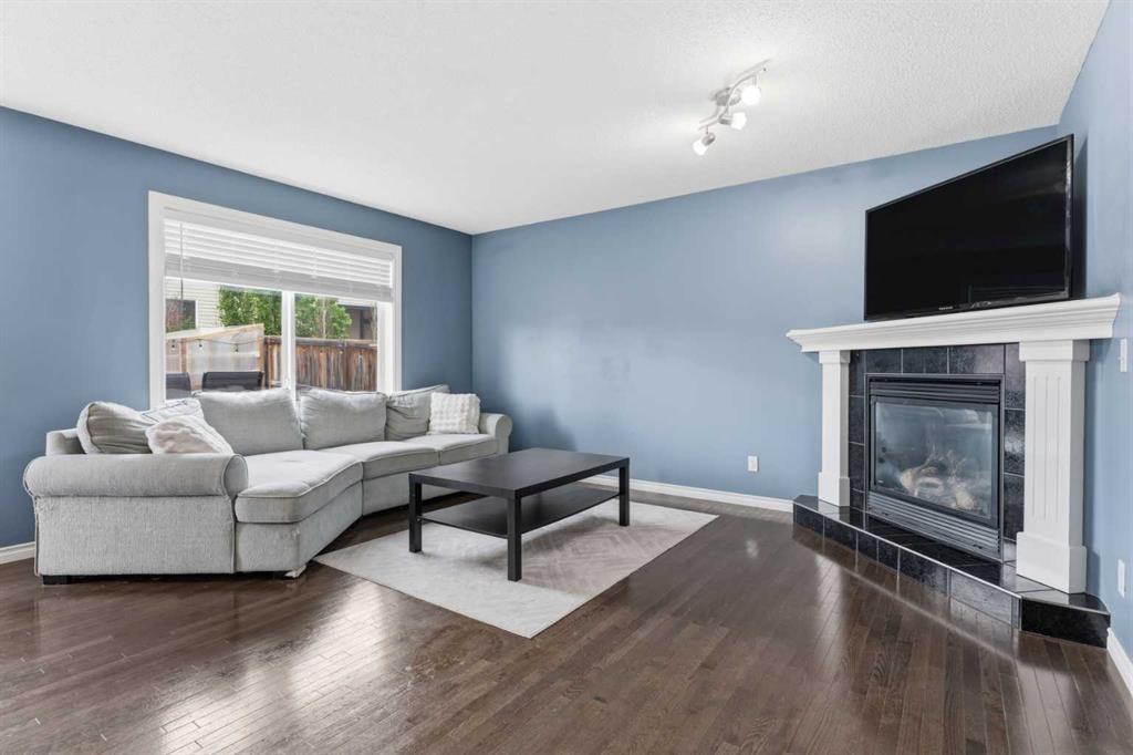 Picture for 344 Sagewood Place SW