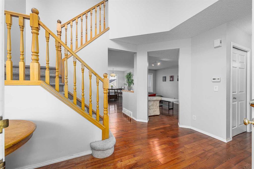 Picture for 69 Royal Elm Mews 