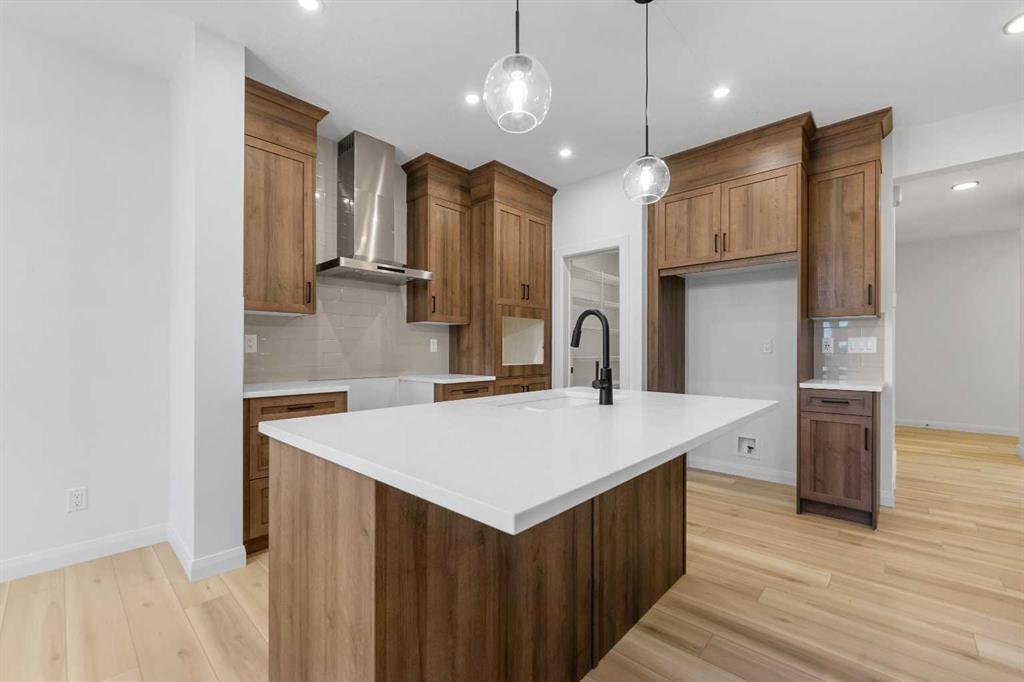 Picture for 142 Northern Lights Crescent  https://www.cirrealty.ca/reb/creb/52/A2263352_22.jpg