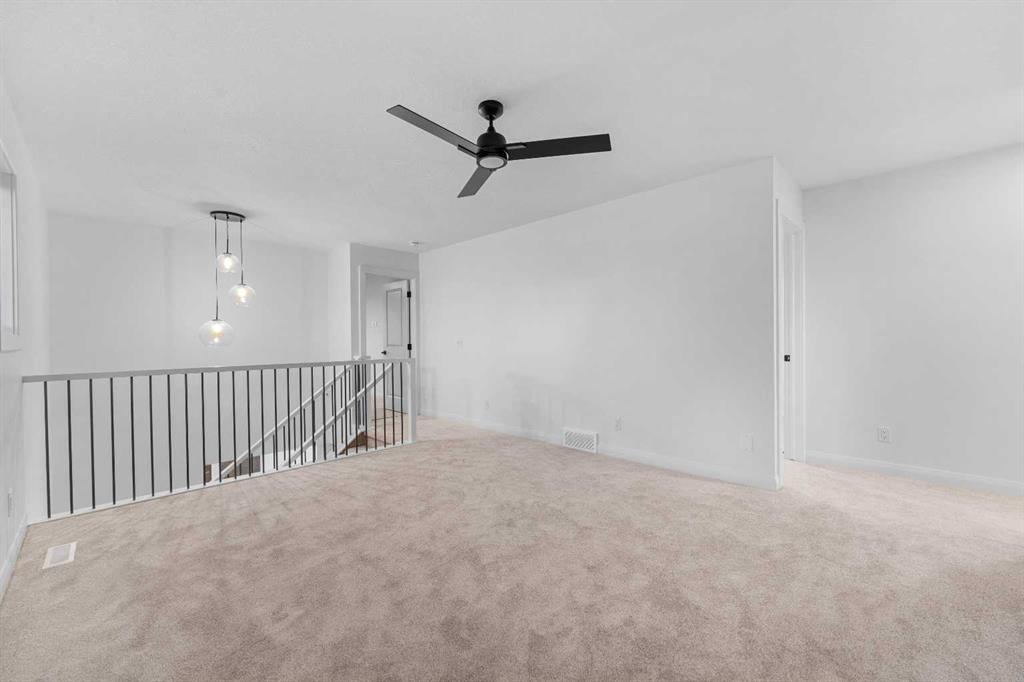 Picture for 142 Northern Lights Crescent  https://www.cirrealty.ca/reb/creb/52/A2263352_33.jpg