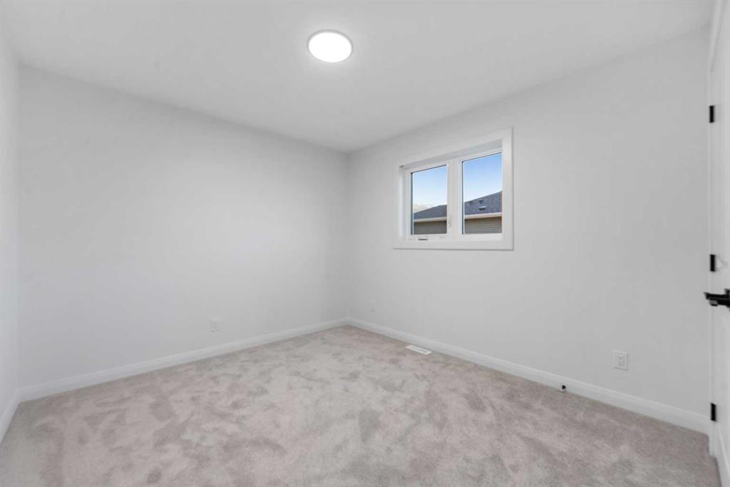Picture for 142 Northern Lights Crescent  https://www.cirrealty.ca/reb/creb/52/A2263352_40.jpg