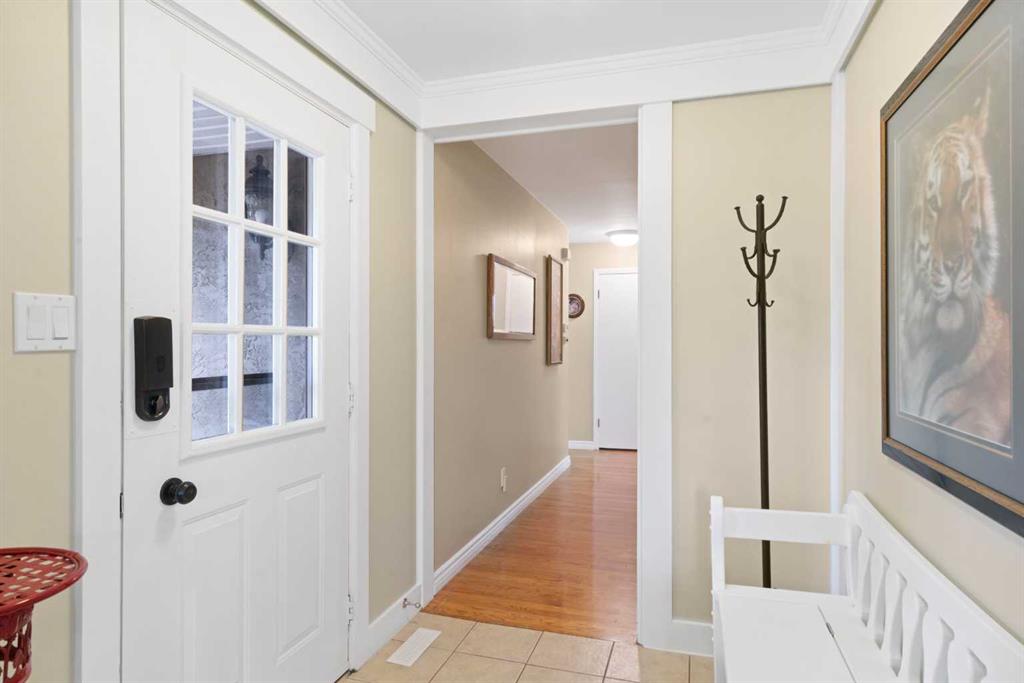 Picture for 9632 Oakcliffe Drive SW