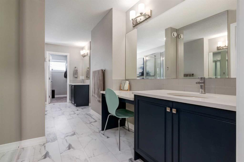 Picture for 759 Seton Circle SE https://www.cirrealty.ca/reb/creb/52/A2266252_21.jpg