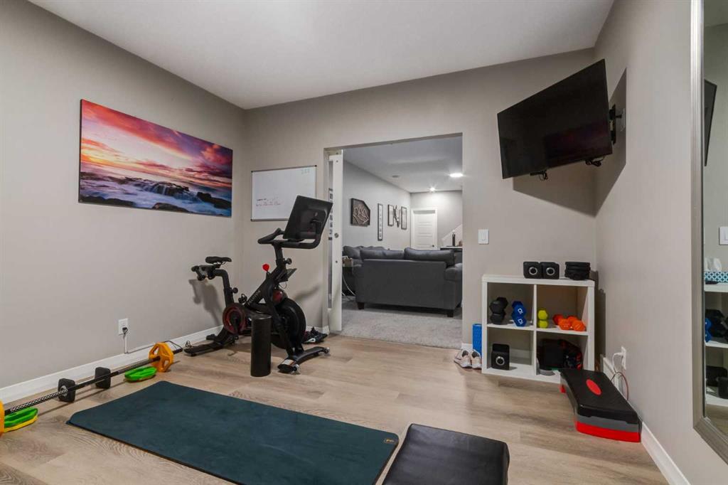Picture for 759 Seton Circle SE https://www.cirrealty.ca/reb/creb/52/A2266252_31.jpg