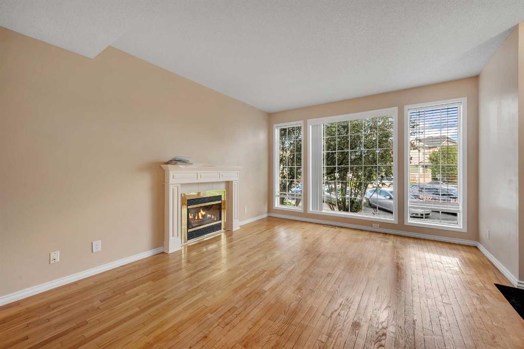 Picture for 39 Anaheim Court NE