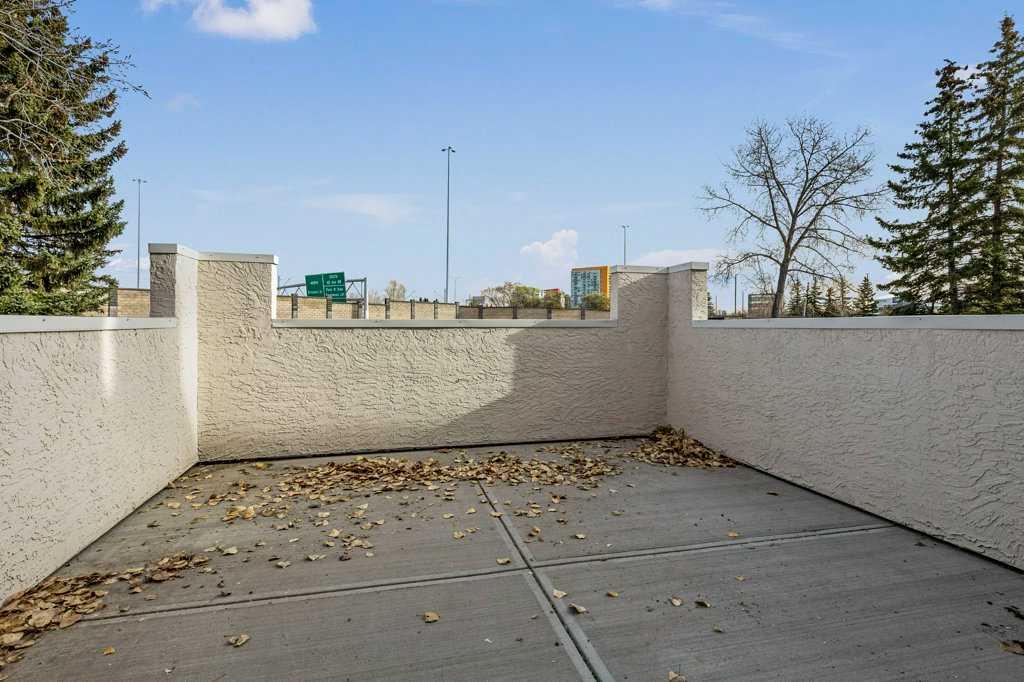 Picture for 105, 3500 Varsity Drive NW