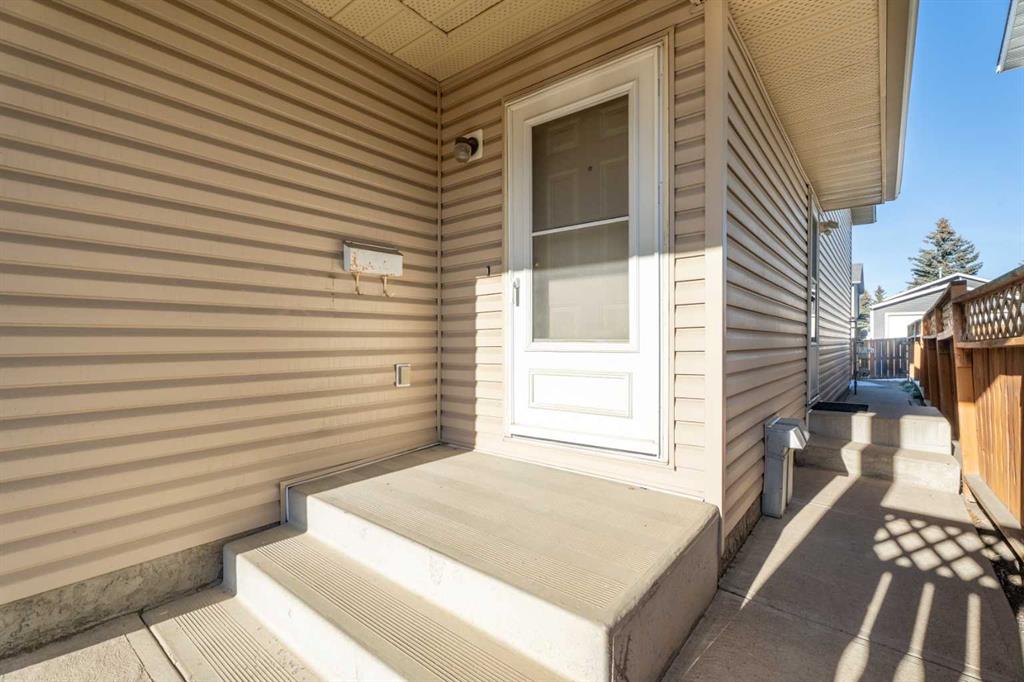 Picture for 24 Martindale Boulevard NE