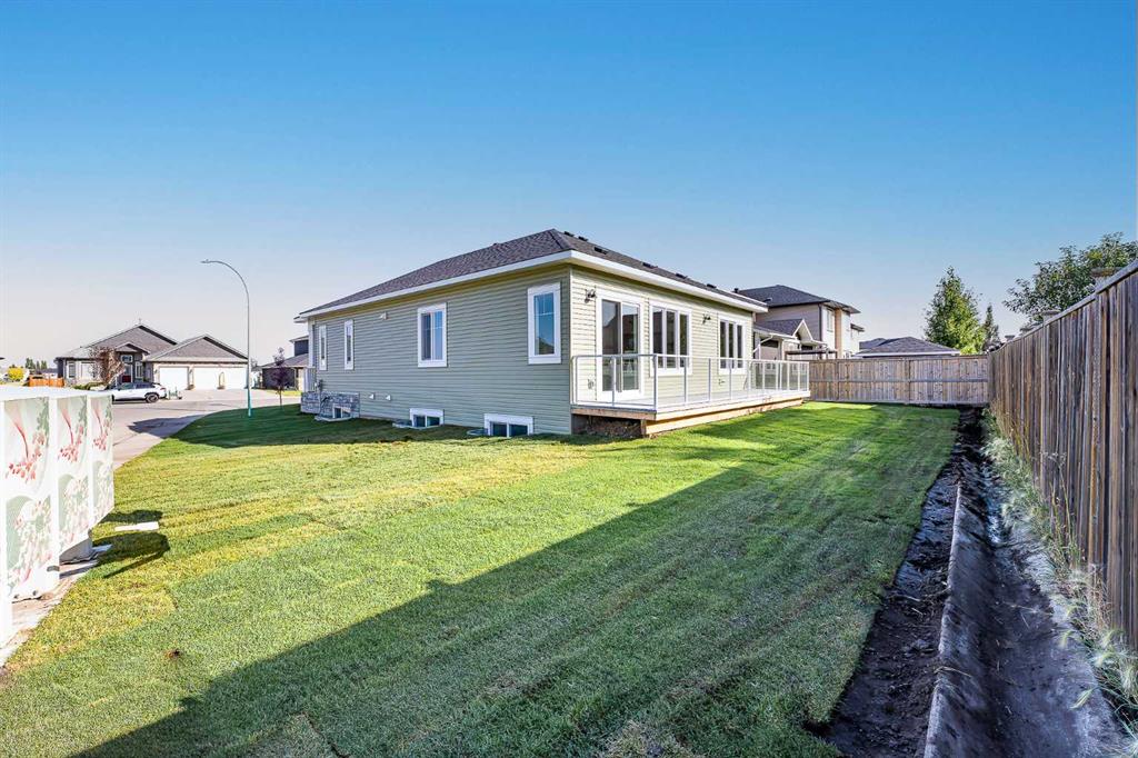 Picture for 52 Lakes Estates Circle 