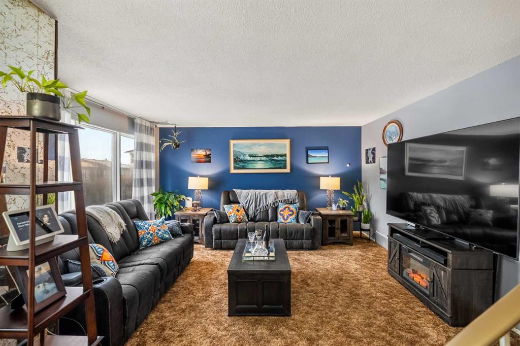 Picture for 48 Marbank Place NE