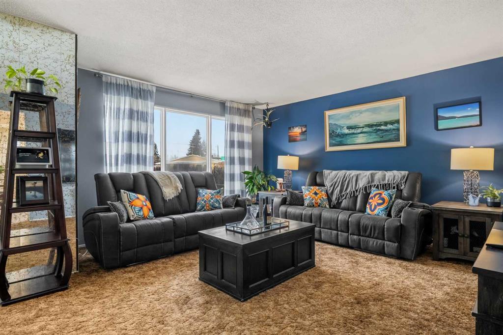 Picture for 48 Marbank Place NE