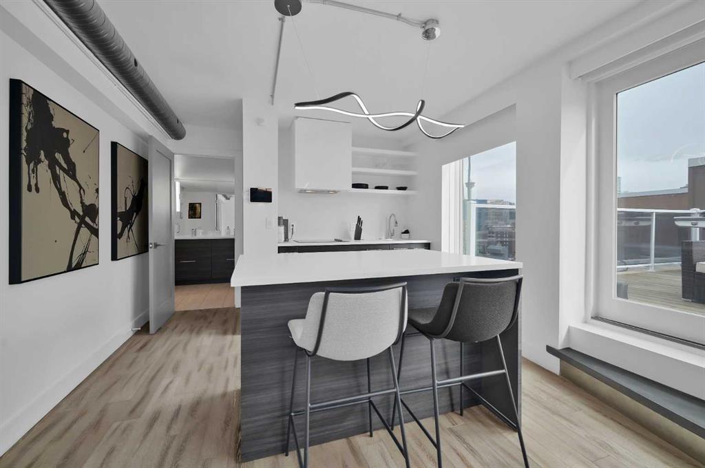 Picture for 810, 519 17 Avenue SW