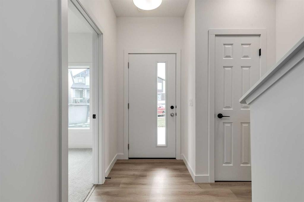 Picture for 46 Belvedere Terrace SE