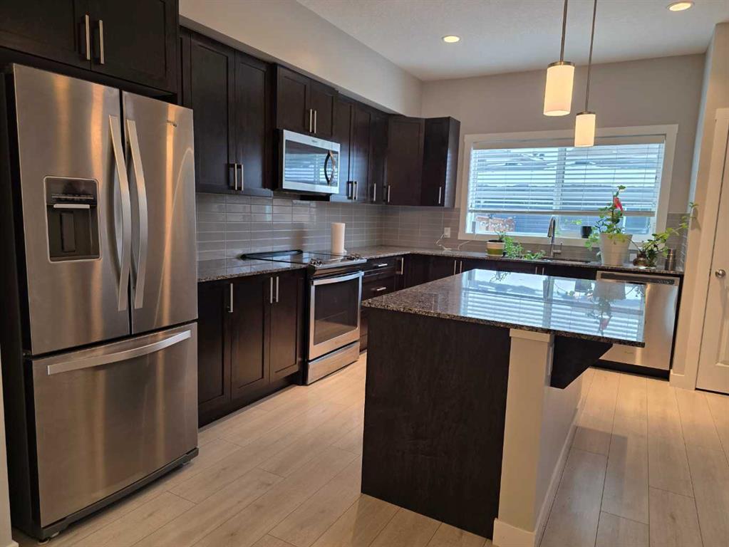 Picture for 1565 Cornerstone Boulevard NE