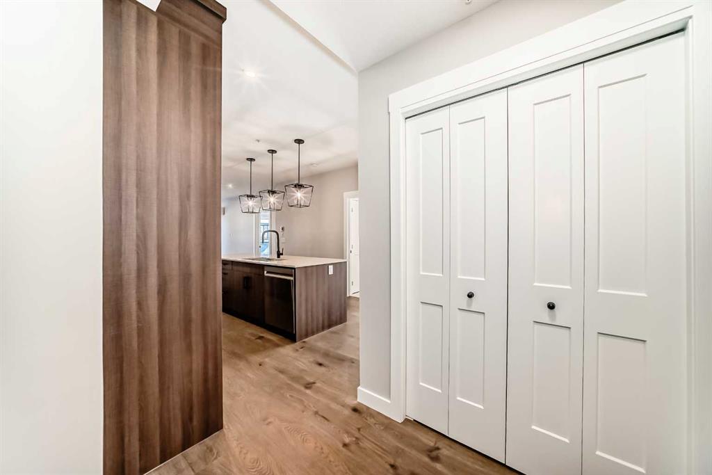 Picture for 7121, 1802 Mahogany Boulevard SE