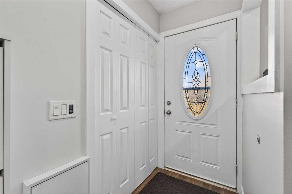 Picture for 8 Malvern Crescent NE