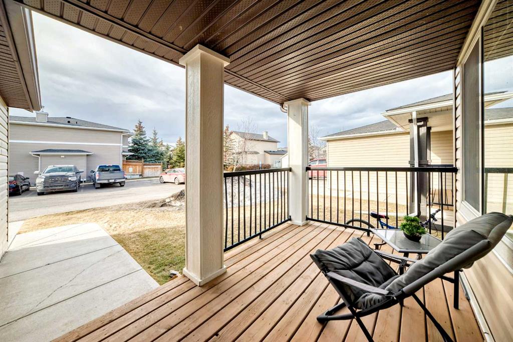 Picture for 304, 2384 Sagewood Gate SW