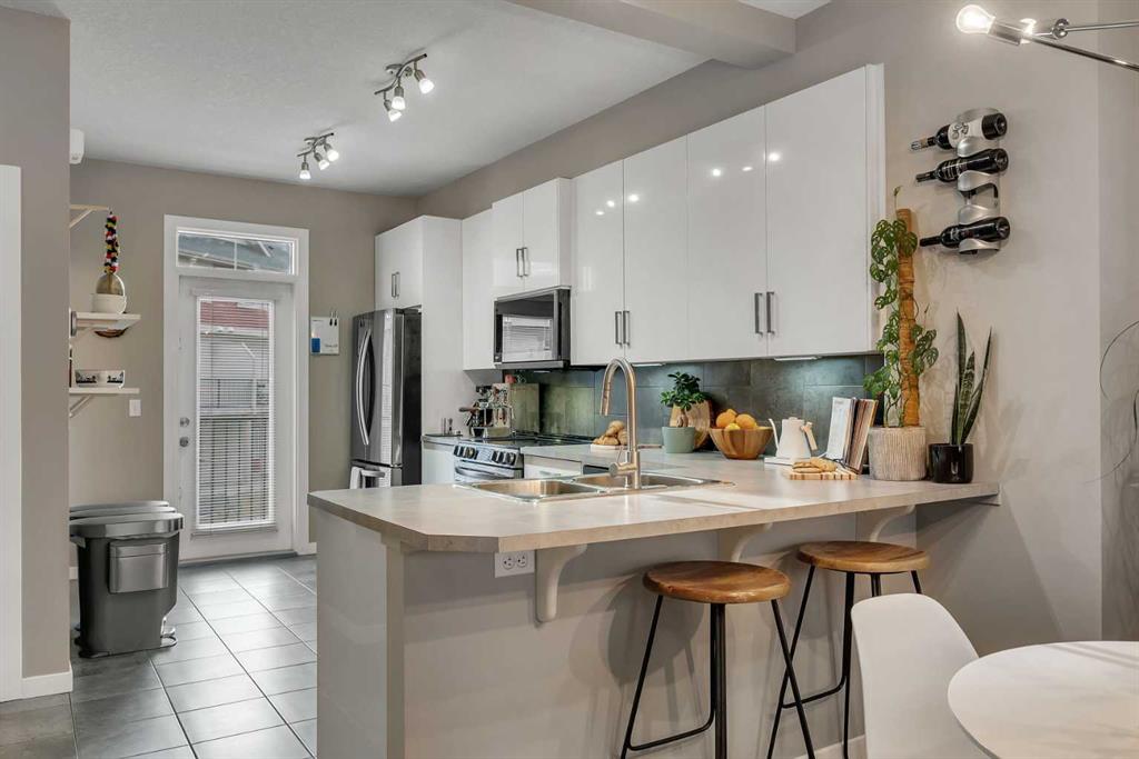 Picture for 221 New Brighton Row SE