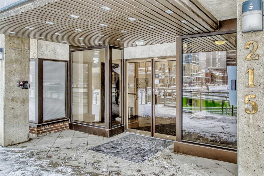 Picture for 203, 215 14 Avenue SW