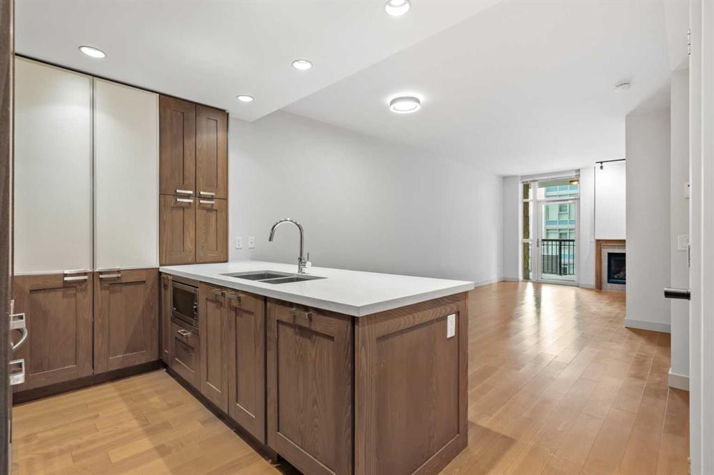 Picture for 317, 222 Riverfront Avenue SW