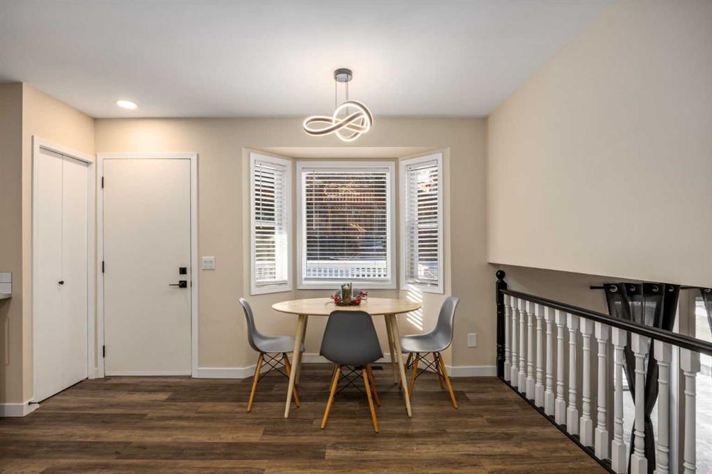 Picture for 131 Stratton Crescent SW