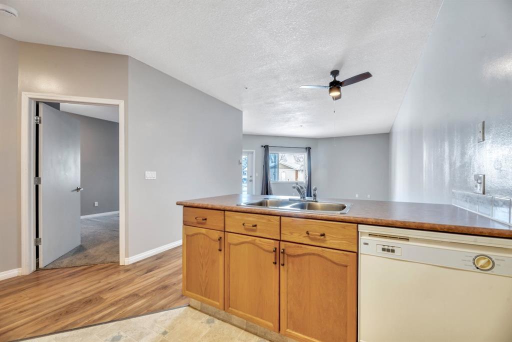 Picture for 106, 3 Parklane Way 