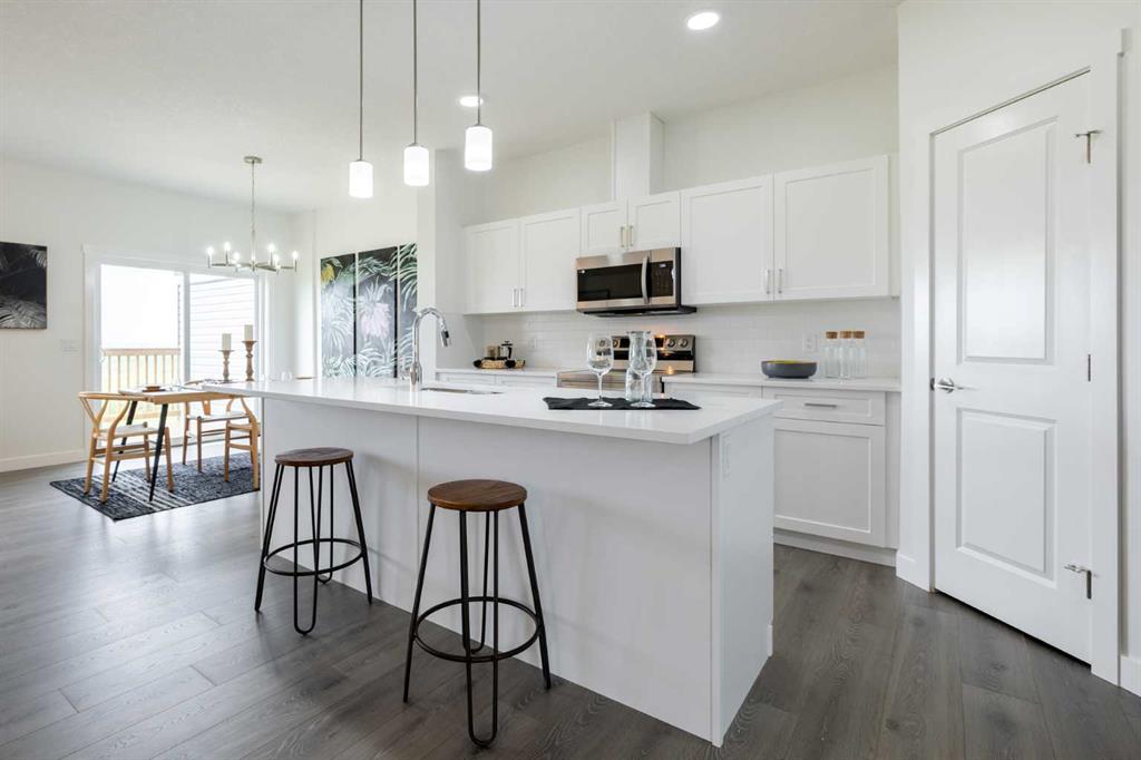 Picture for 300 Edgefield Close 