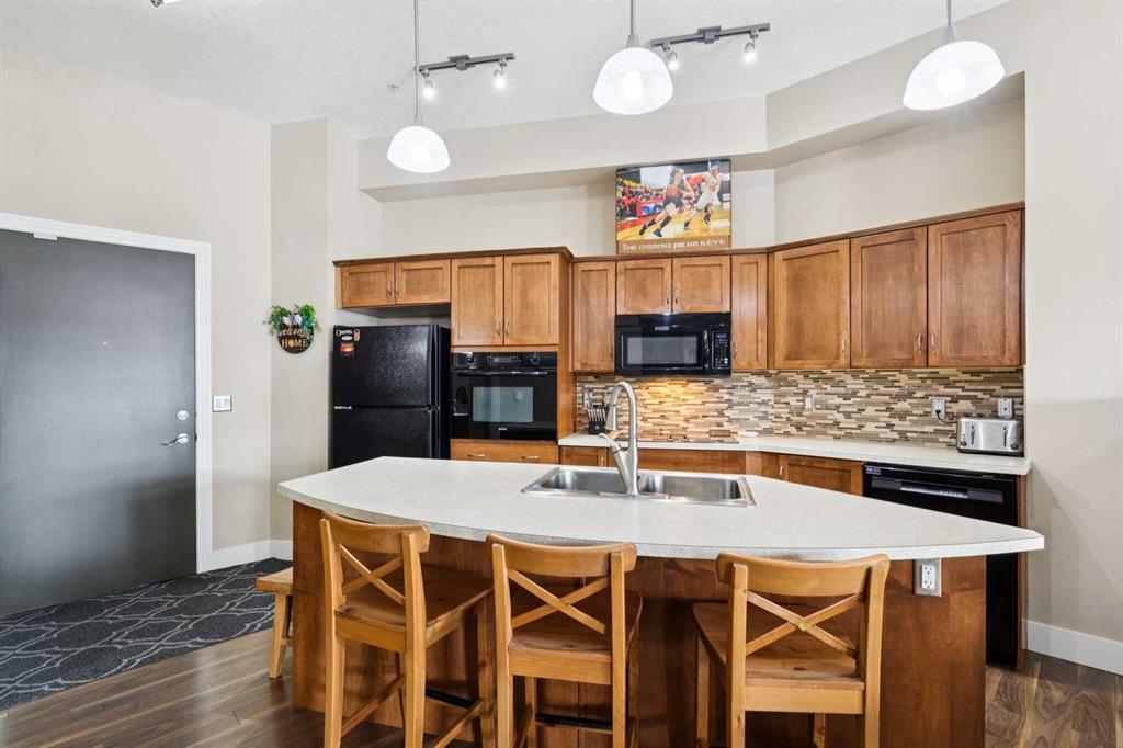 Picture for 103, 3101 34 Avenue NW