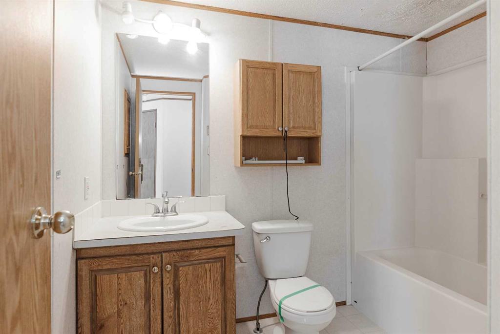 Picture for 100 Palomino Close 