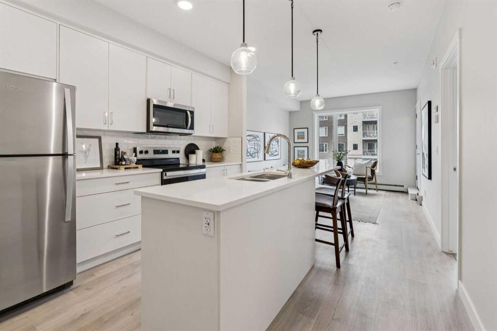 Picture for 201, 655 Shawnee Square SW