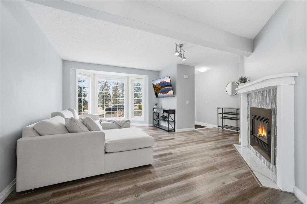 Picture for 72 Abberfield Court NE