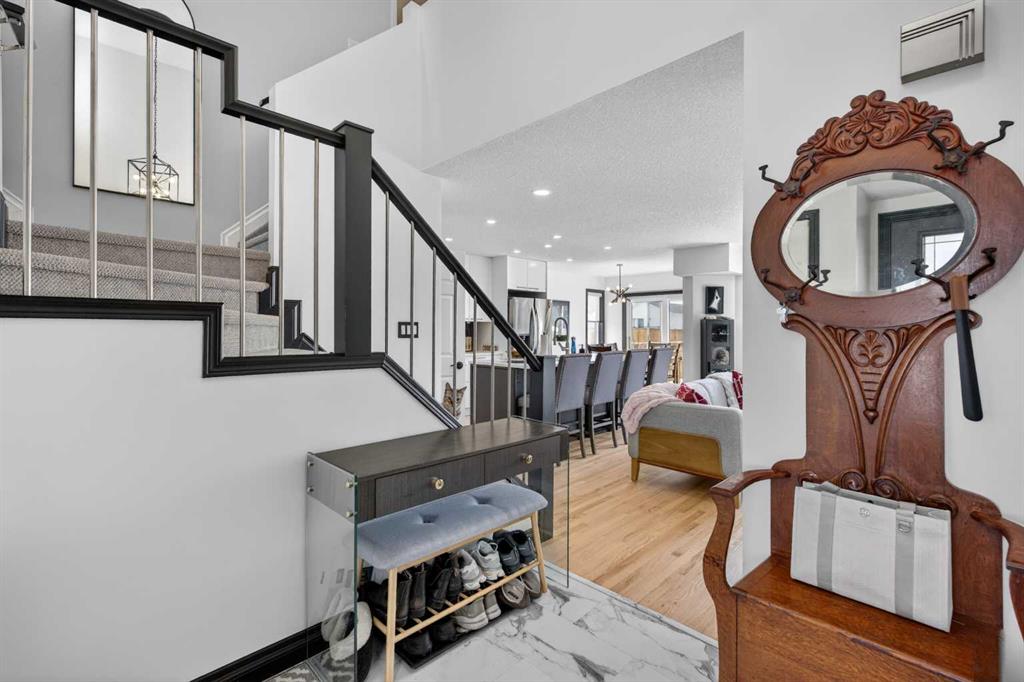 Picture for 14 Covewood Place NE