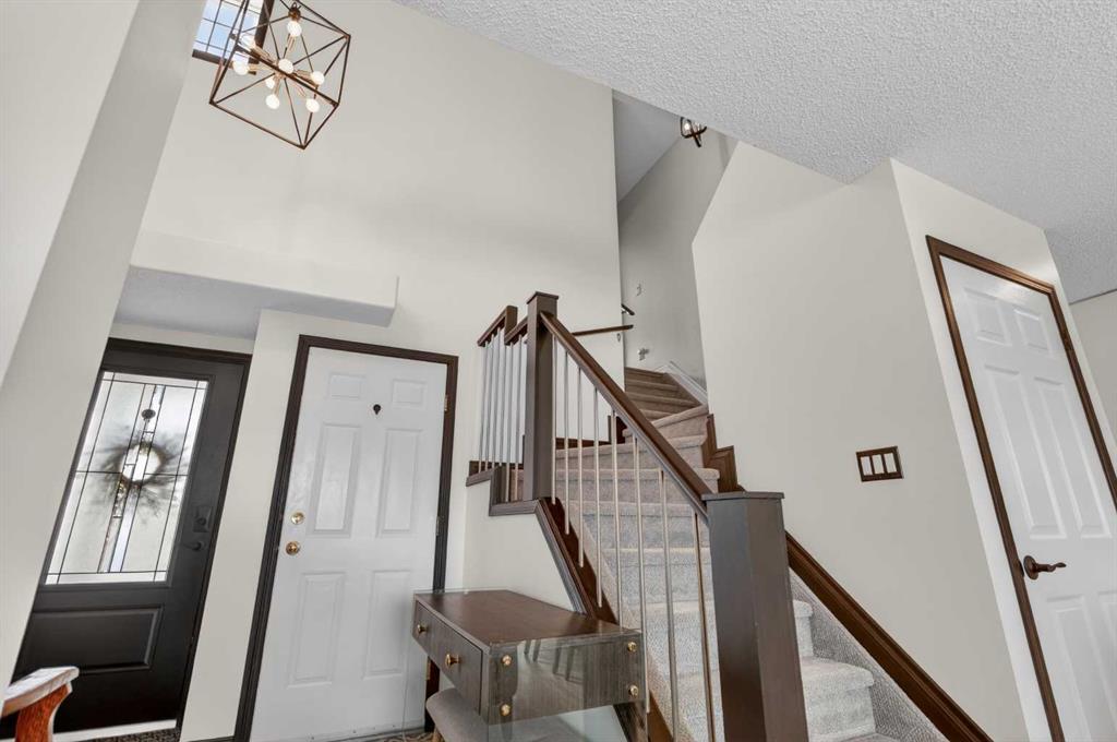 Picture for 14 Covewood Place NE