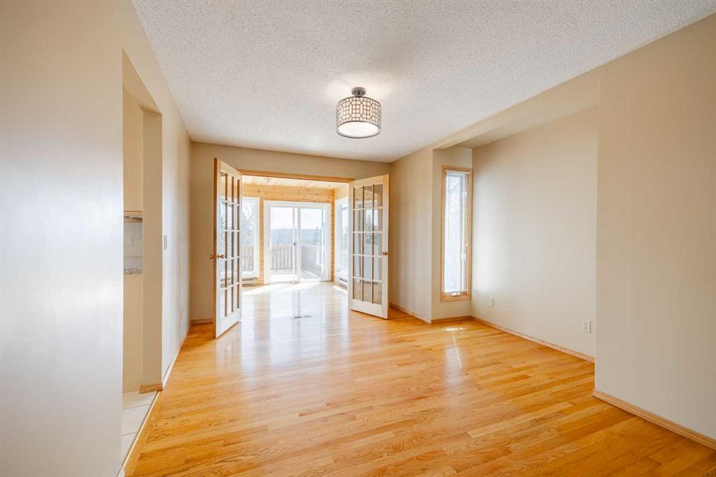 Picture for 128 Silver Ridge Rise NW