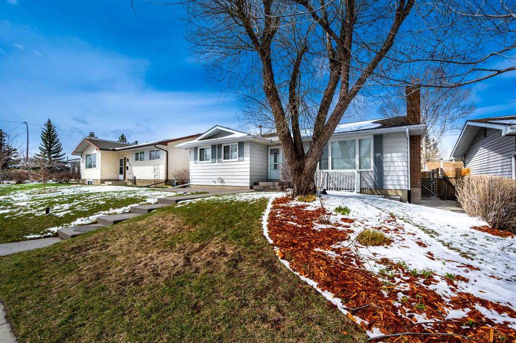 Picture for 640 Rundleridge Drive NE