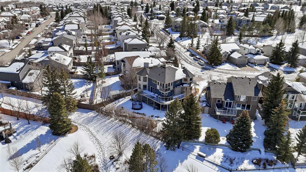 Picture for 131 Edgebrook Circle NW