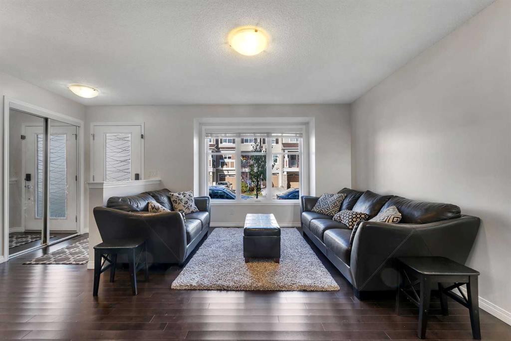 Picture for 72 Cityscape Row NE