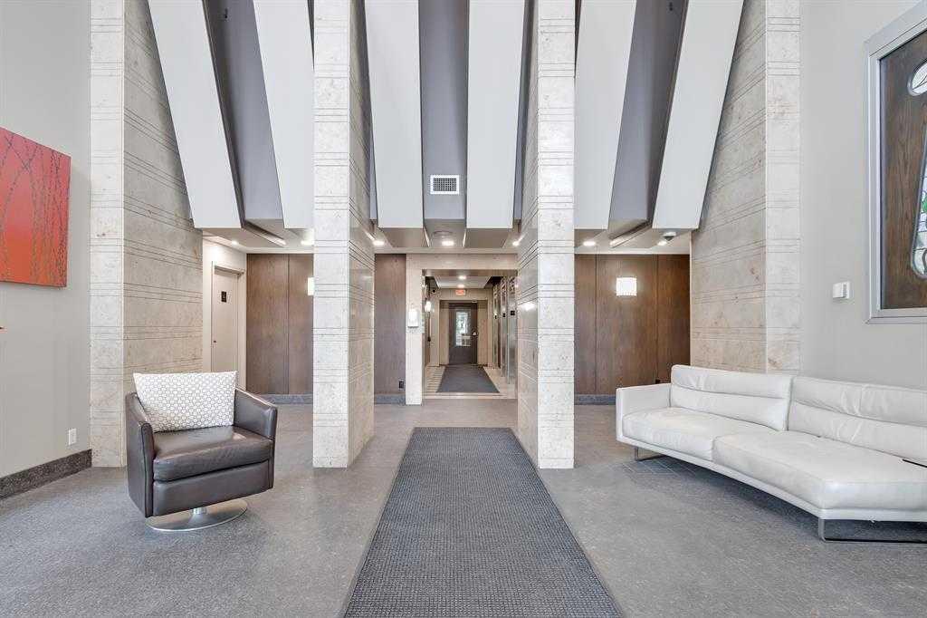 Picture for 1104, 99 Spruce Place SW