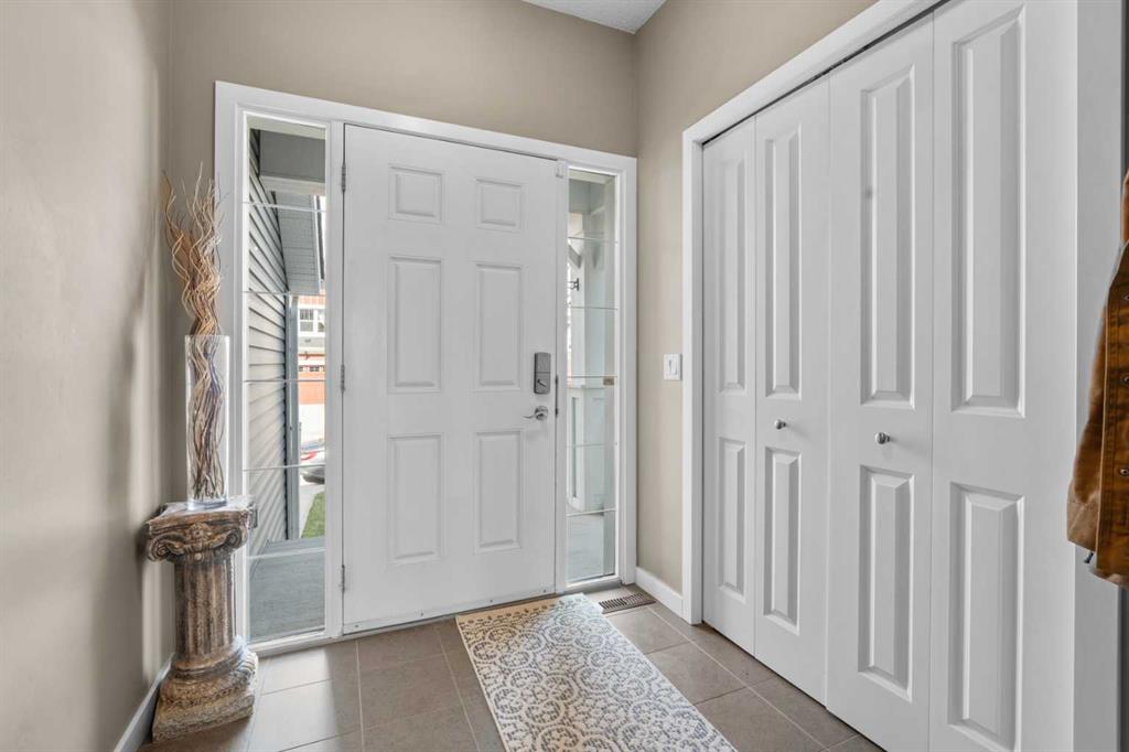 Picture for 534 River Heights Crescent 
