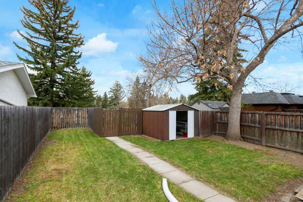 Picture for 66 34 Avenue SW