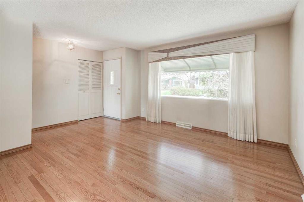 Picture for 9728 Alberni Road SE