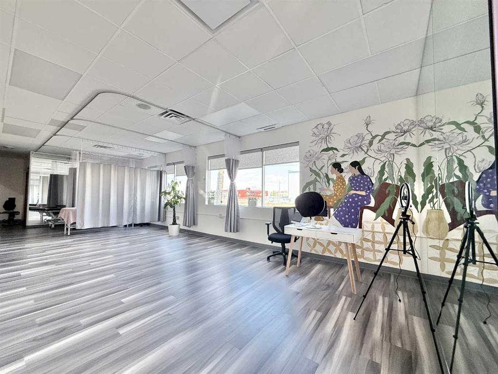 Picture for CIR Realty