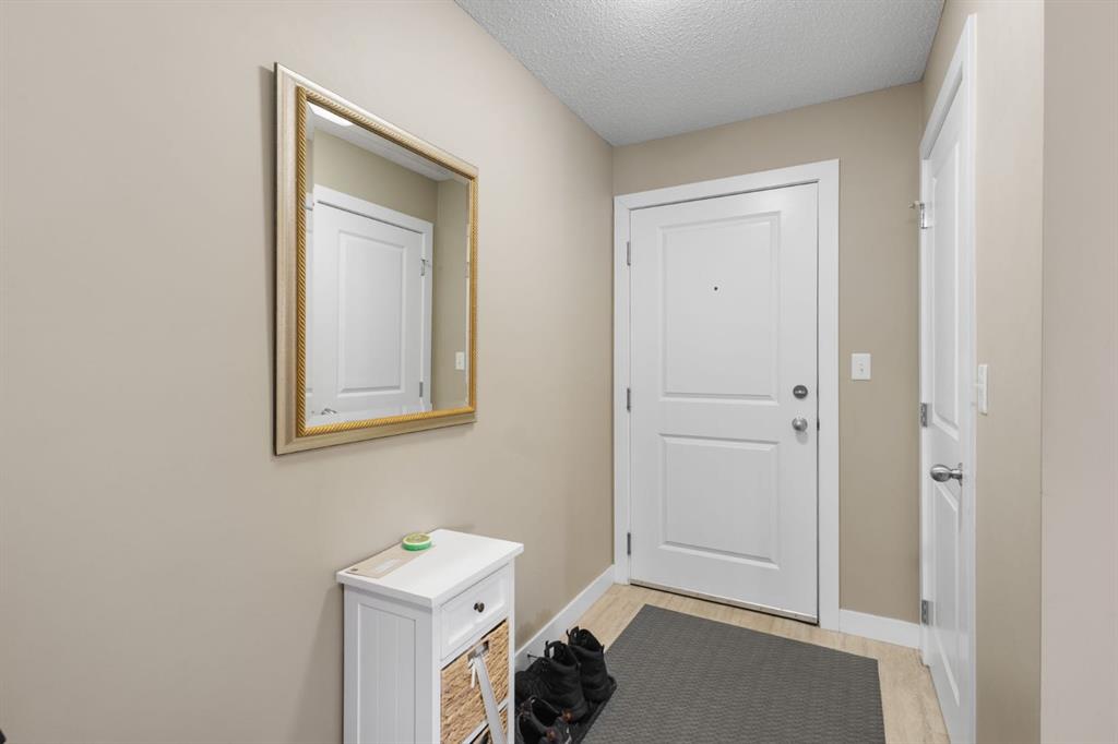 Picture for 1237, 81 Legacy Boulevard SE