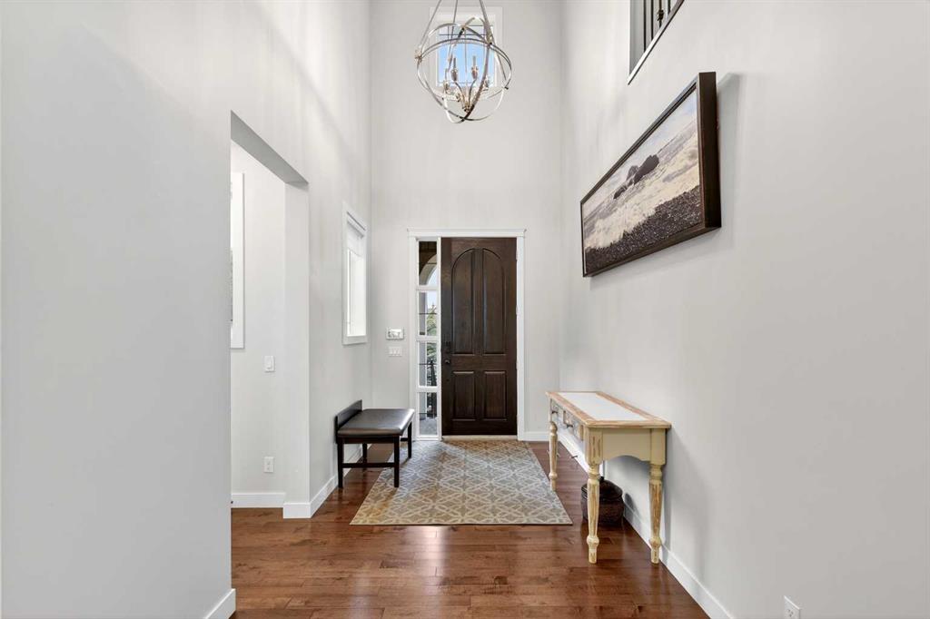 Picture for 68 Westland Crescent SW