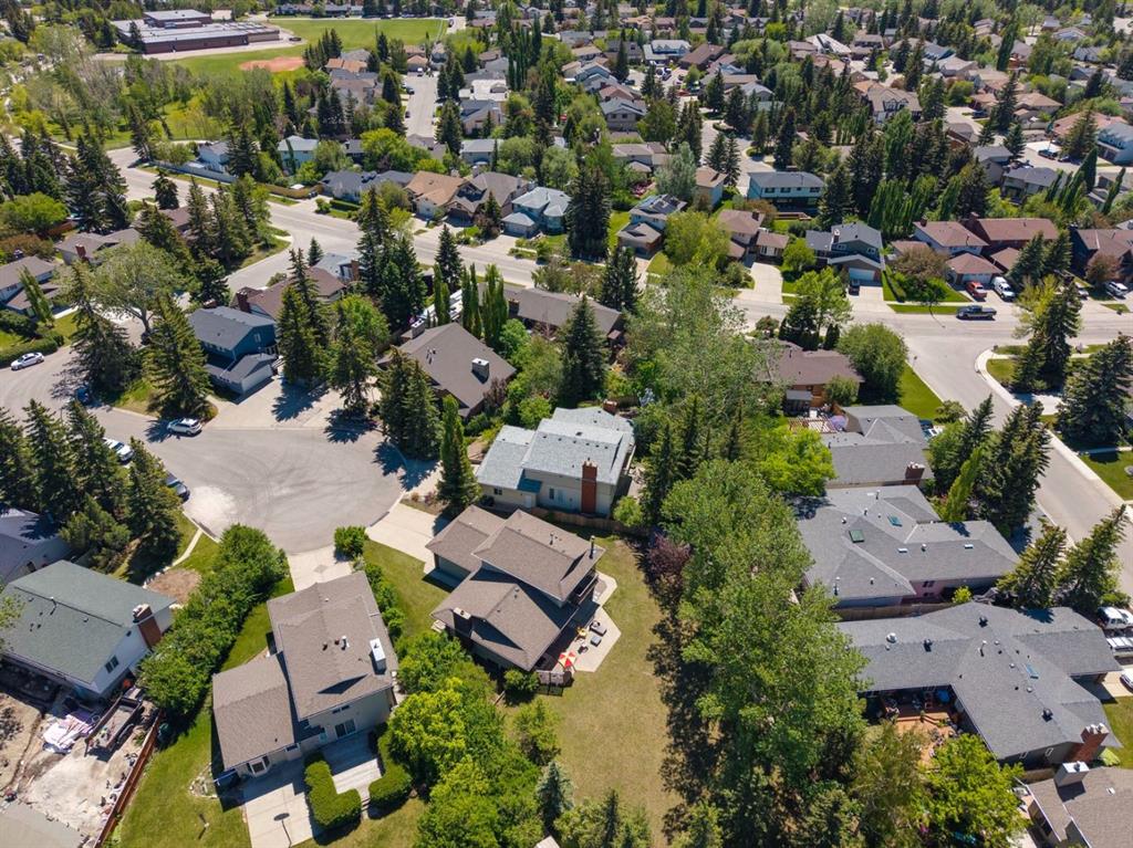Picture for 243 Silvergrove Place NW