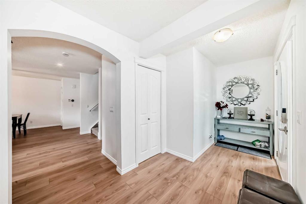 Picture for 21 Mckinnon Street NW