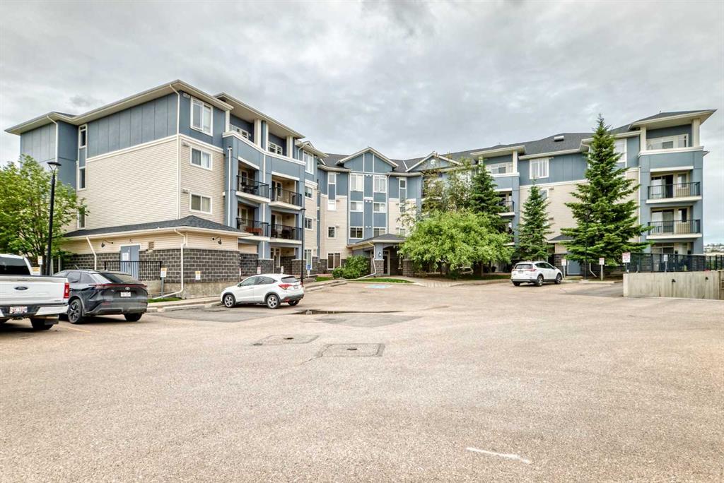 Picture for 414, 120 Country village Circle NE